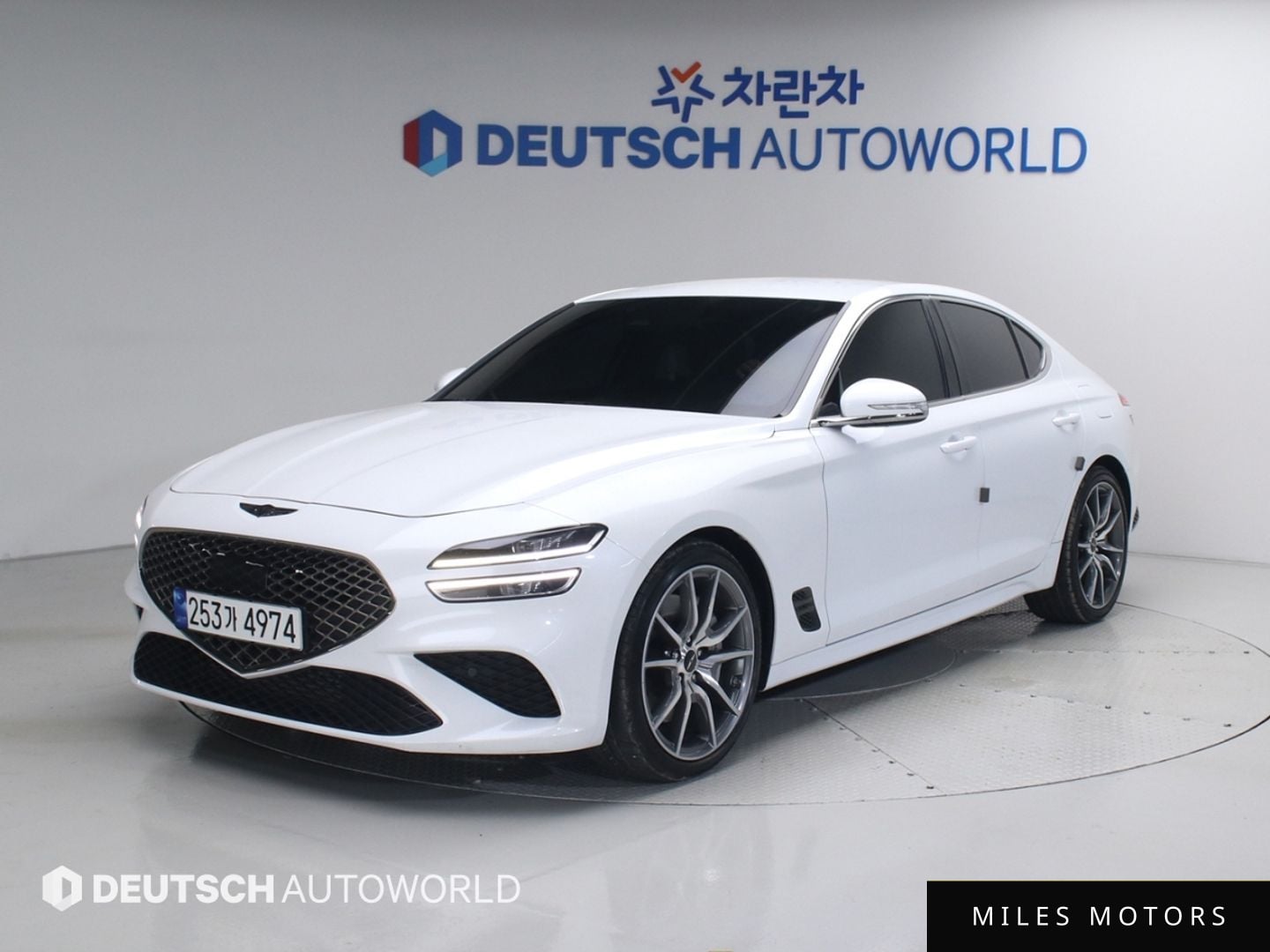 Genesis G70 2024 — фото 1 из 12