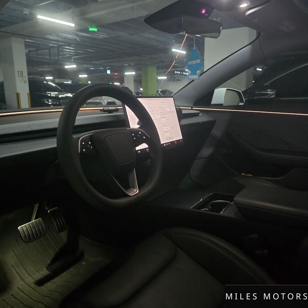Tesla Model 3 2025 — миниатюра 7
