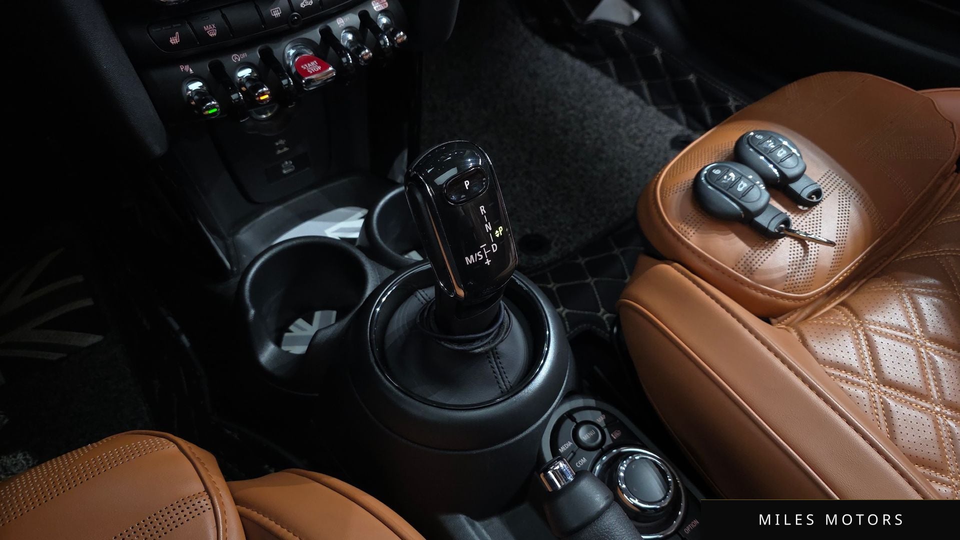 MINI Cooper 2024 — миниатюра 11
