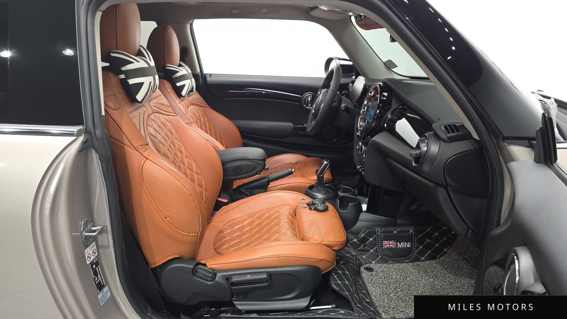 MINI Cooper 2024 — миниатюра 12