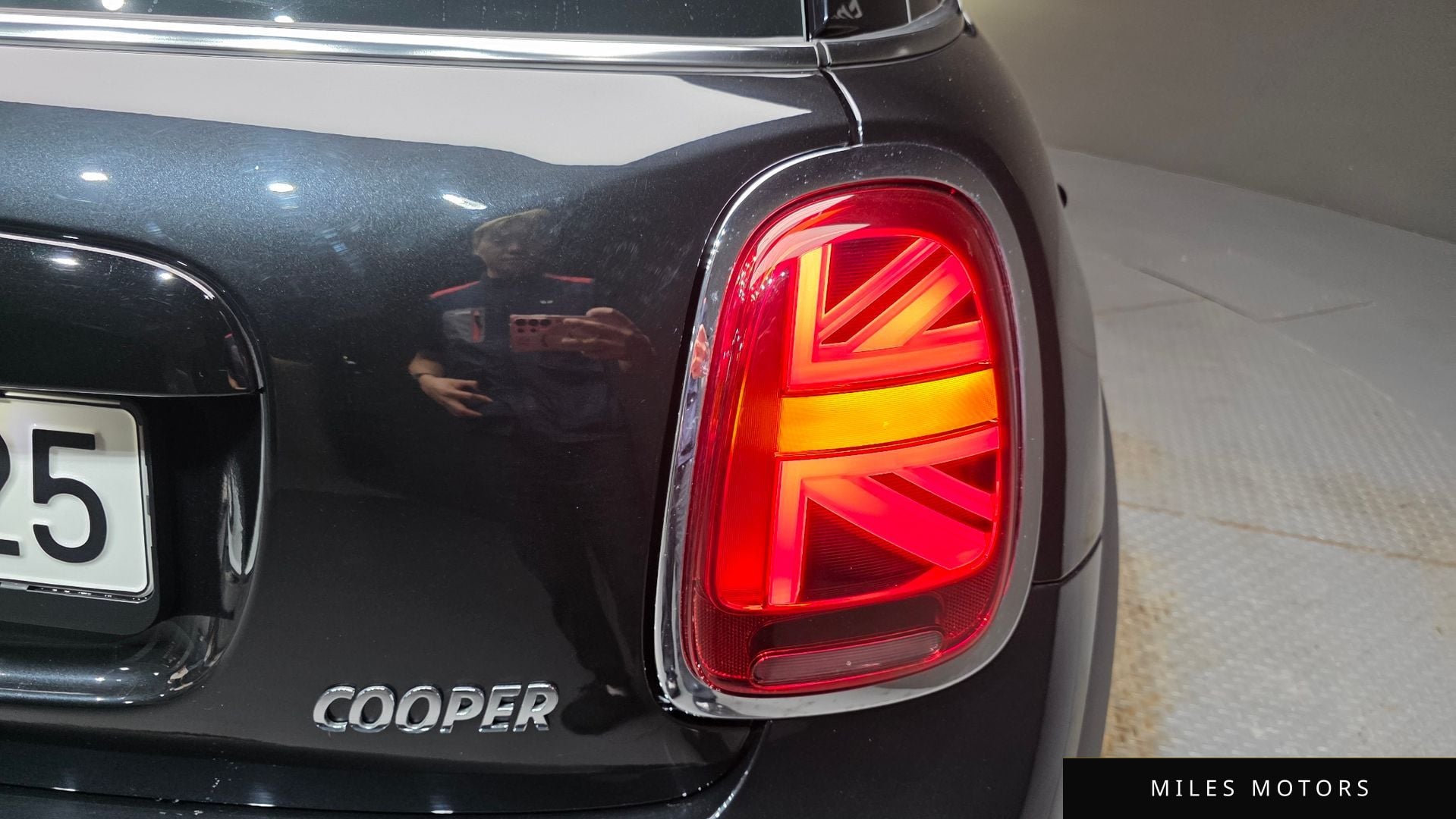 MINI Cooper 2023 — миниатюра 9