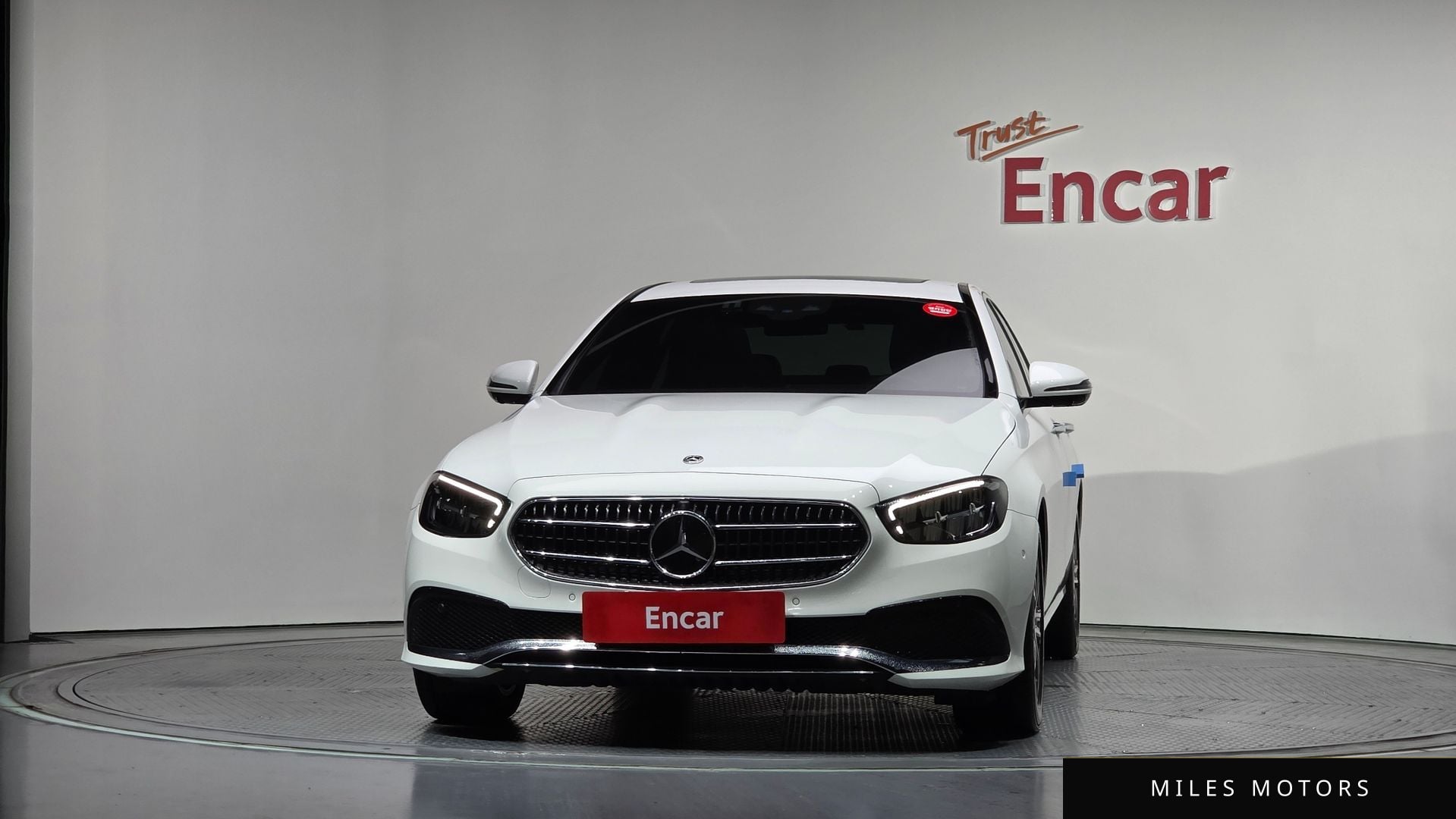 Mercedes-Benz E-Class W213 2023 — миниатюра 3