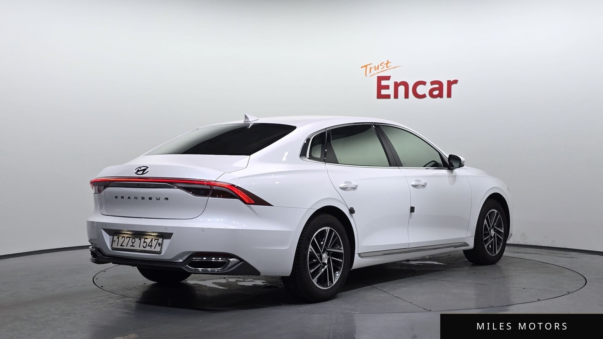 Hyundai Grandeur 2022 — миниатюра 2