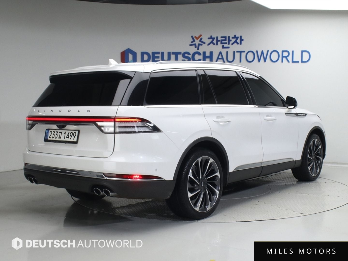 Lincoln Aviator 2022 — миниатюра 2