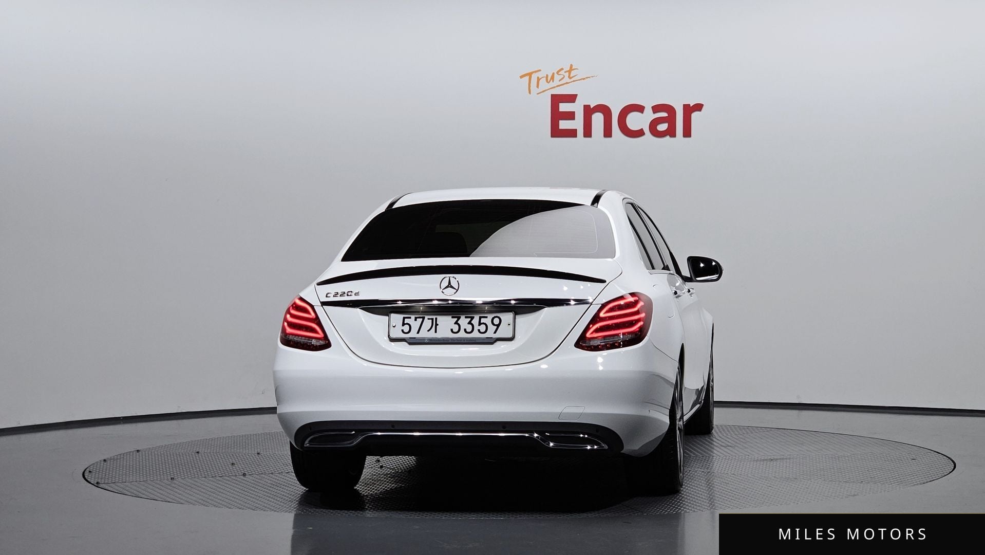 Mercedes-Benz C-Class W205 2017 — миниатюра 4