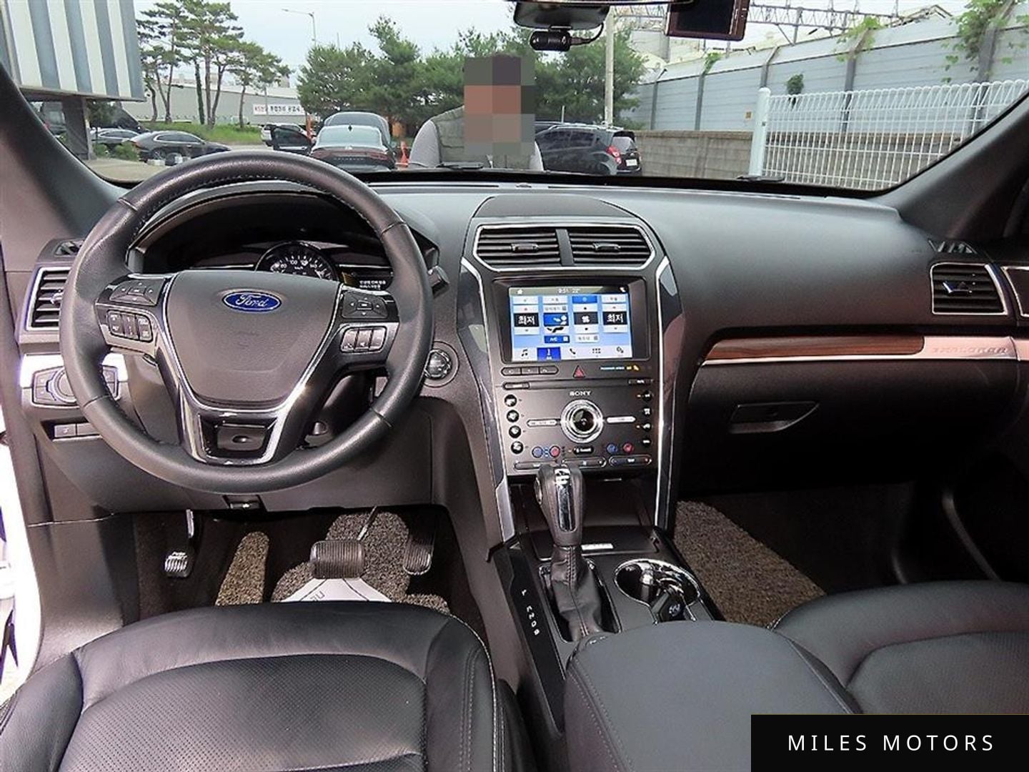 Ford Explorer 2019 — миниатюра 7