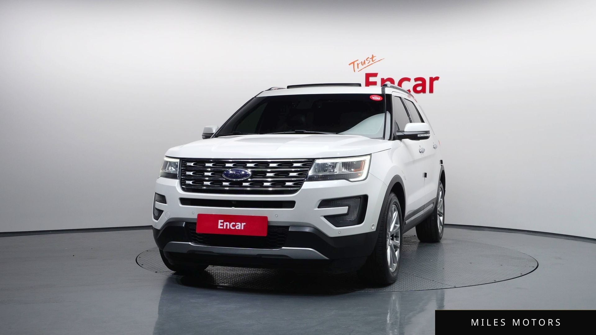 Ford Explorer 2016 — миниатюра 3