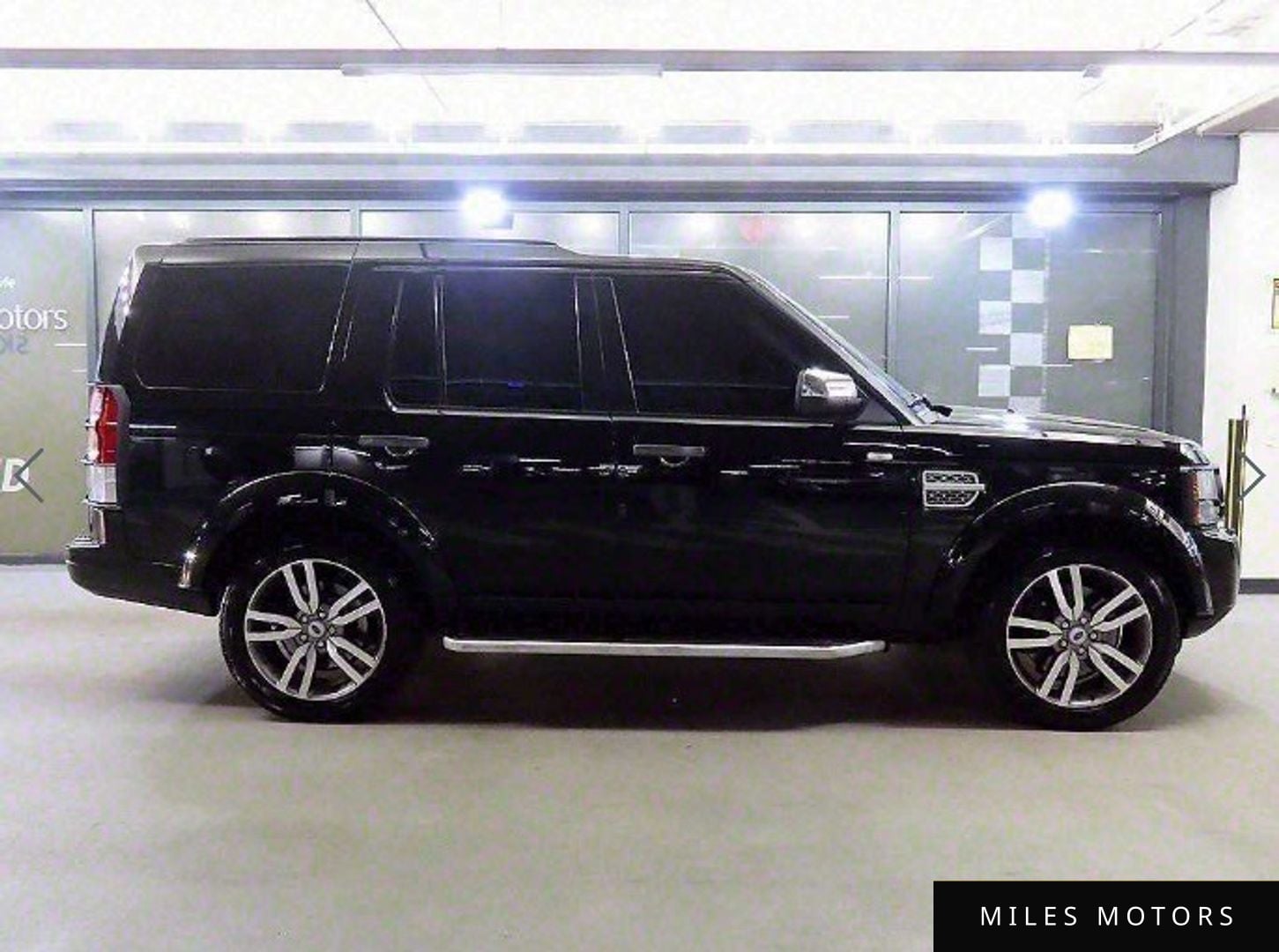 Land Rover Discovery 2011 — миниатюра 3