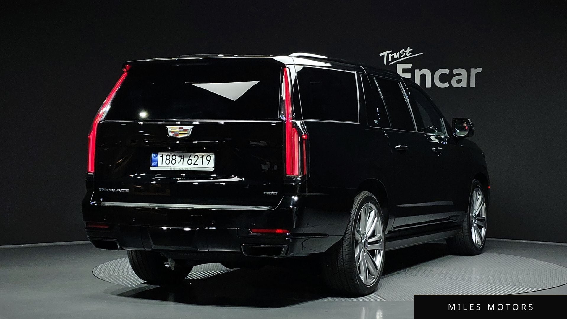 Cadillac Escalade 2026 — миниатюра 2