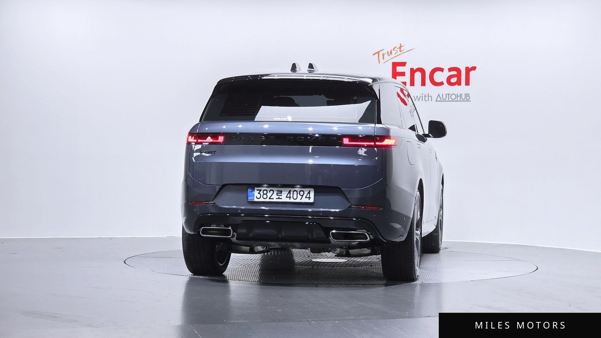 Land Rover Range Rover Sport 2025 — миниатюра 4