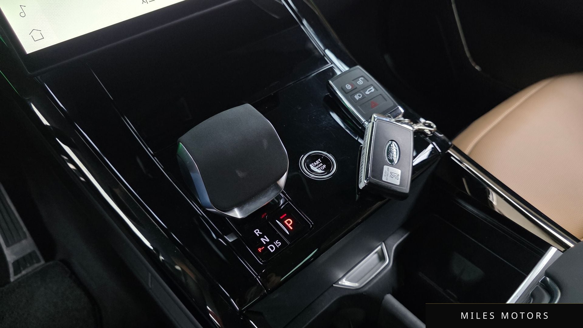 Land Rover Range Rover Sport 2025 — миниатюра 12
