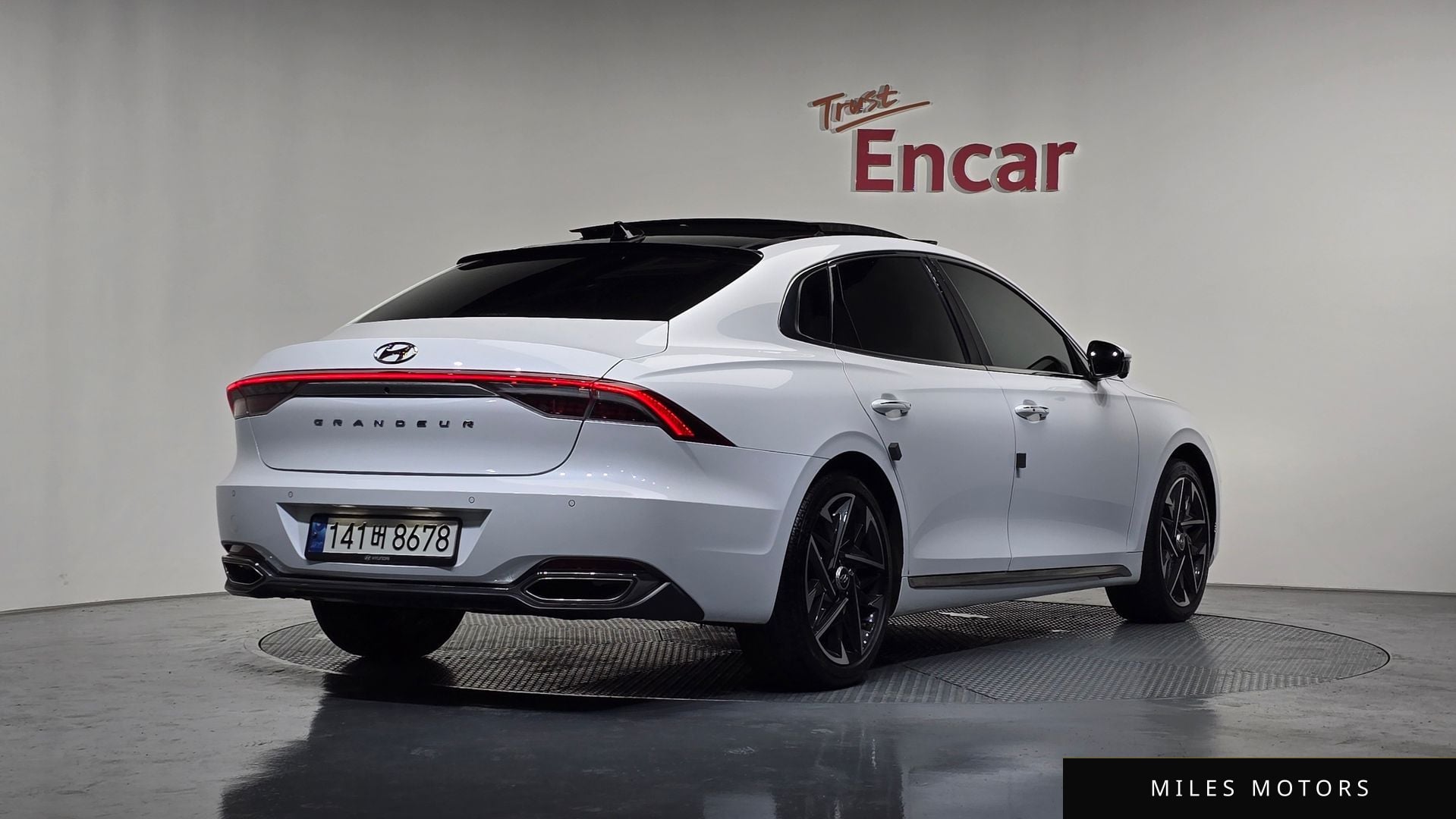Hyundai Grandeur 2023 — миниатюра 2