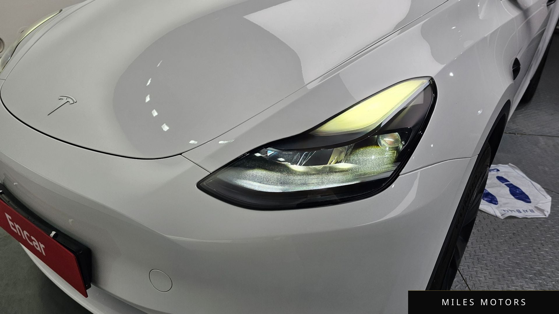 Tesla Model Y 2023 — миниатюра 7