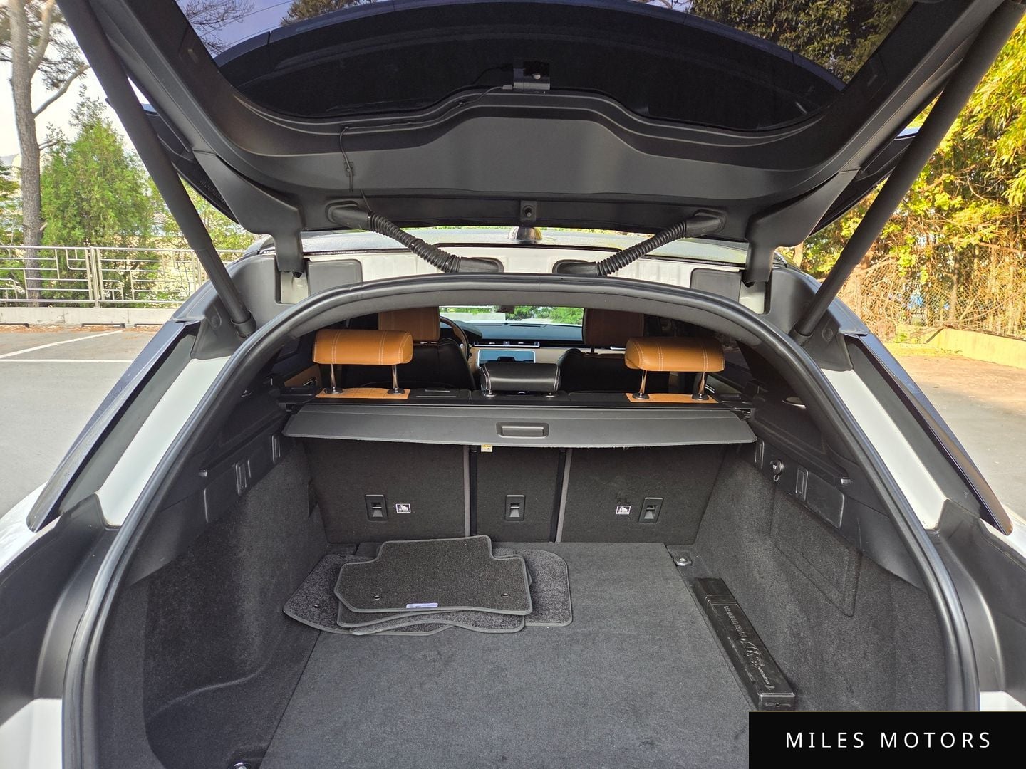 Land Rover Range Rover Velar 2019 — миниатюра 5