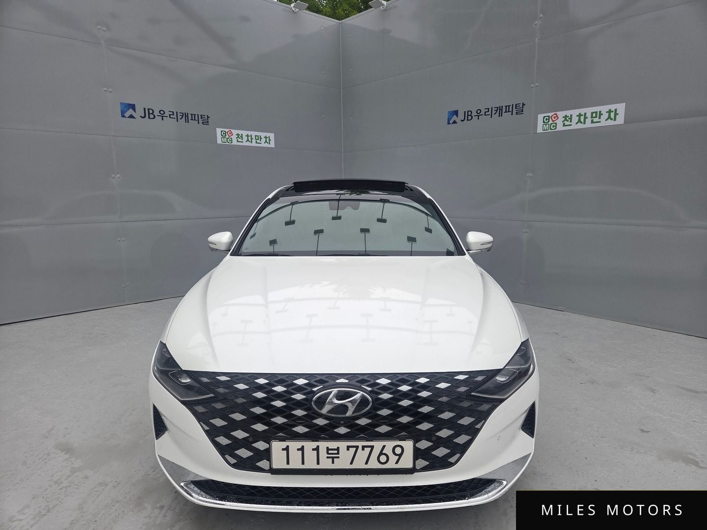 Hyundai Grandeur 2021 — фото 1 из 12