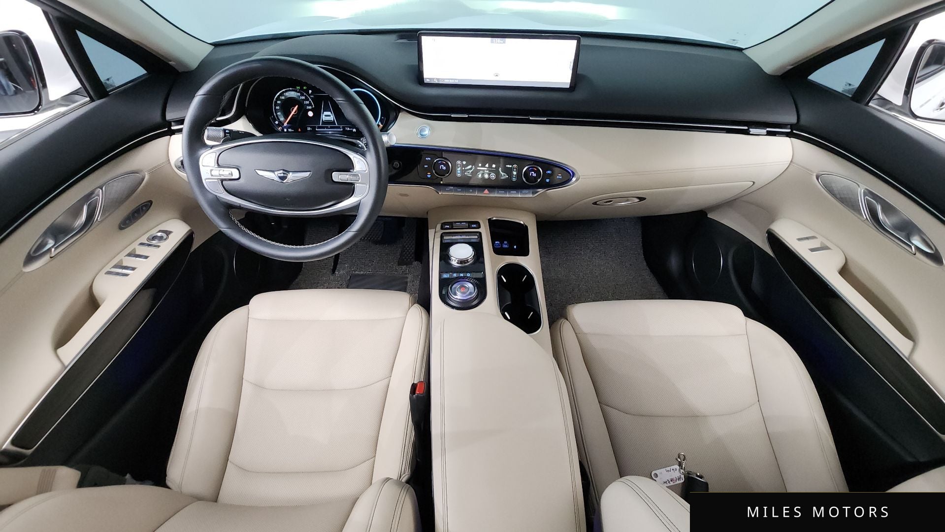 Genesis GV70 2024 — миниатюра 10
