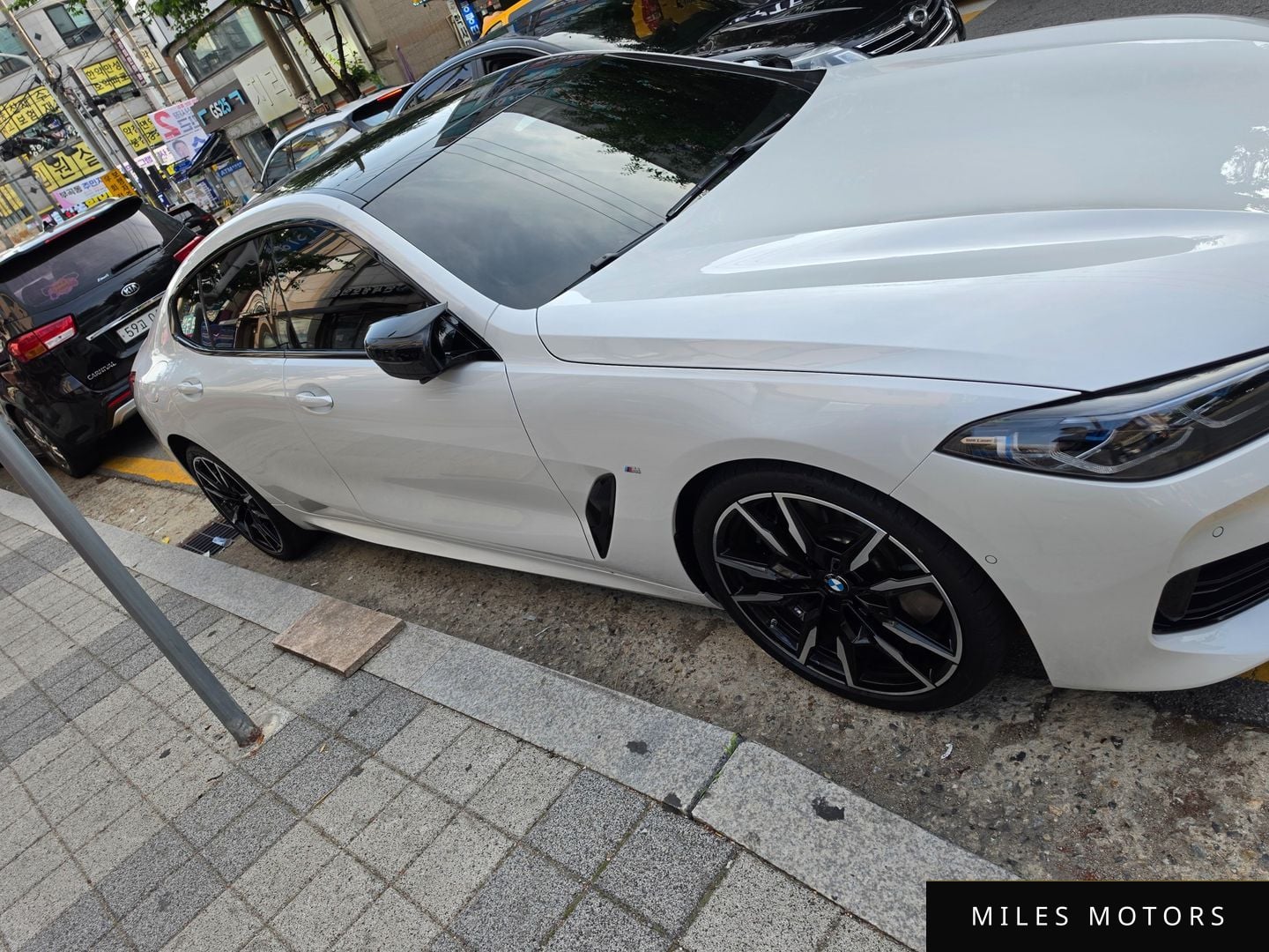 BMW 8 Series (G15) 2025 — миниатюра 3