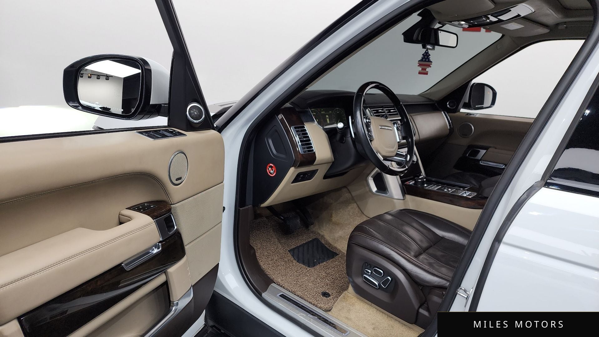 Land Rover Range Rover 2015 — миниатюра 10