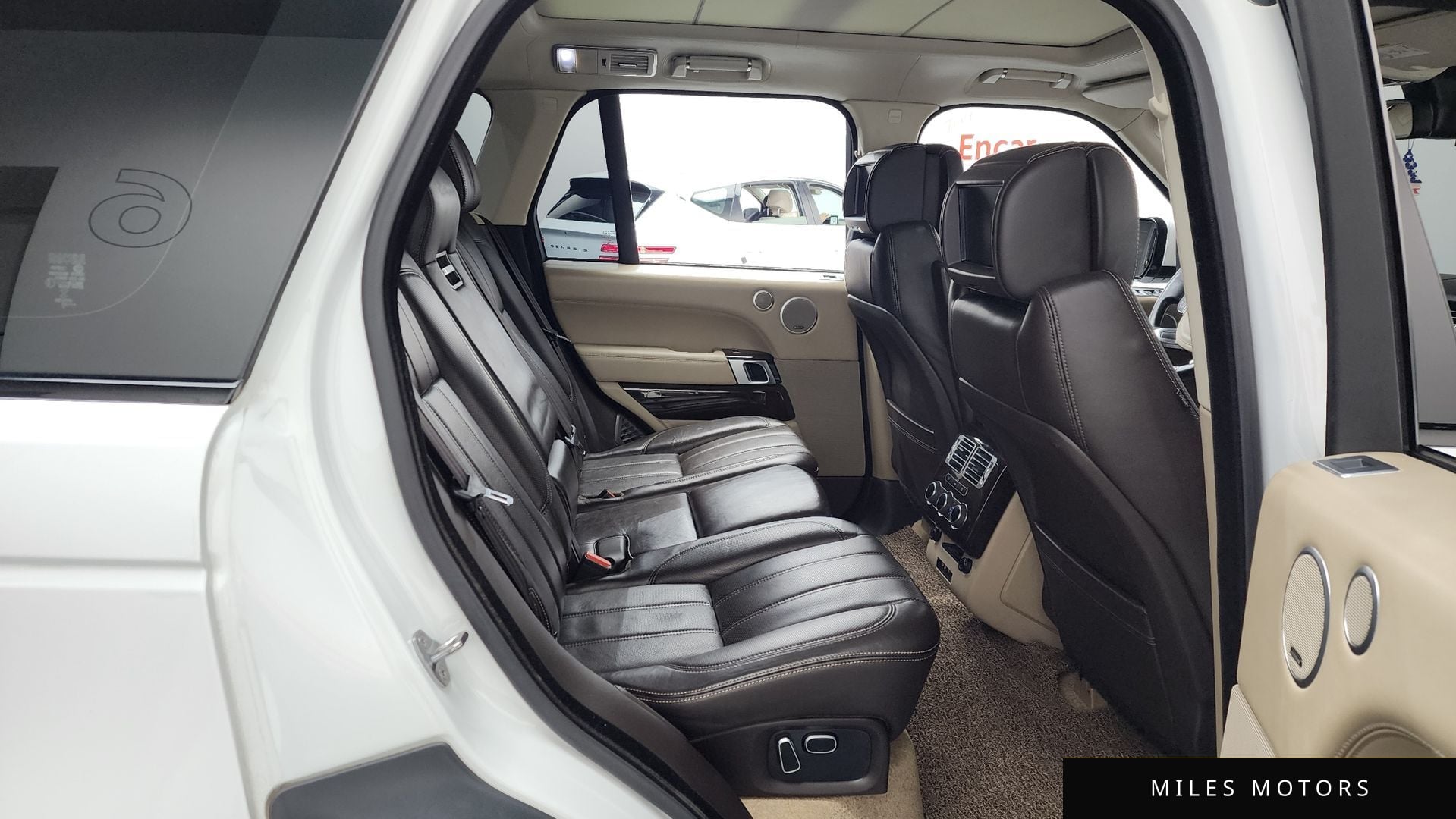 Land Rover Range Rover 2015 — миниатюра 11