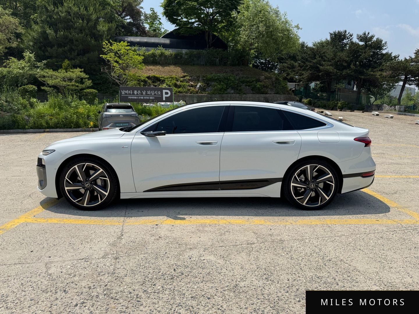 Audi A6 e-Tron 2025 — миниатюра 5