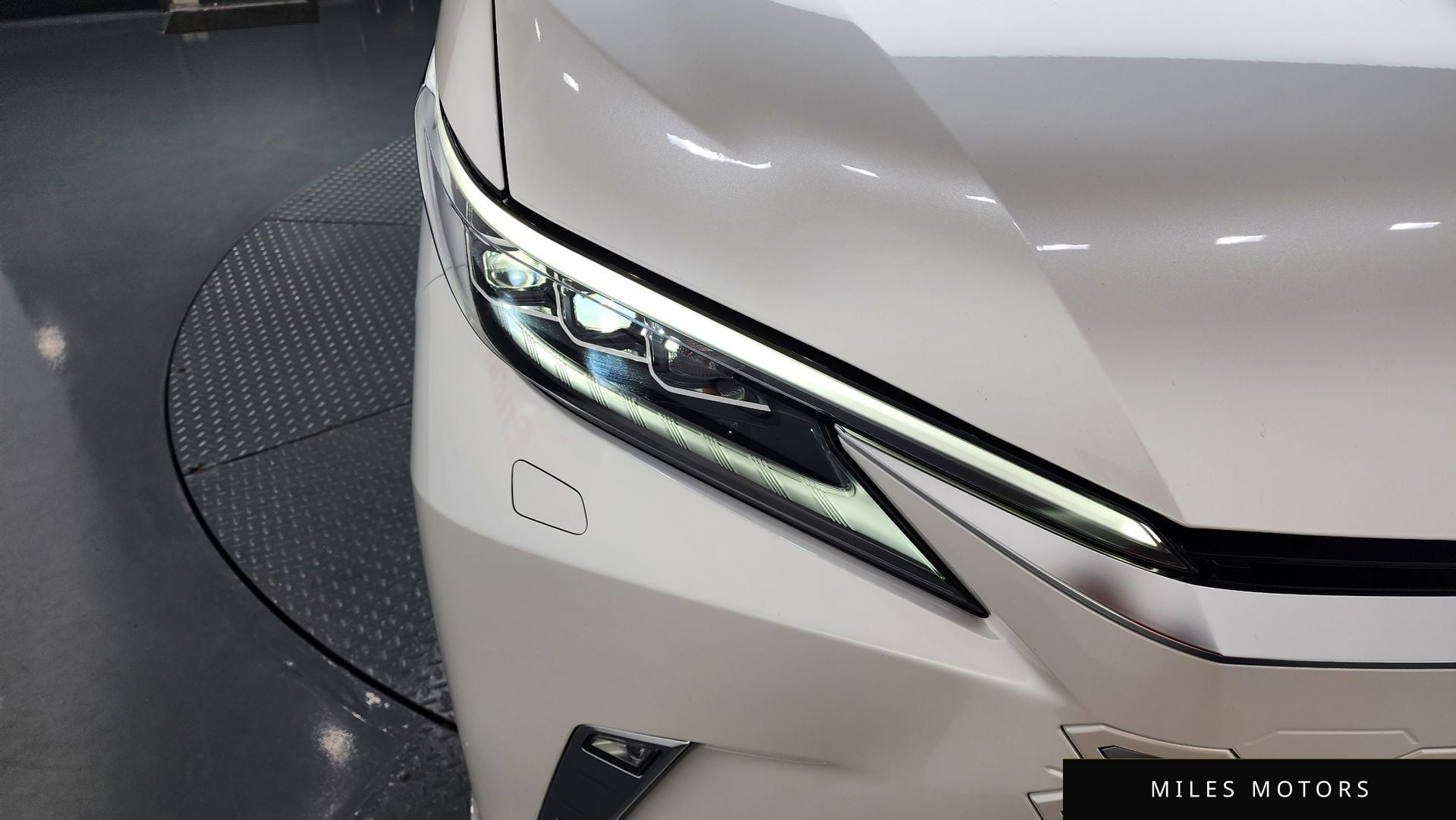 Лексус LM 2025 — миниатюра 8