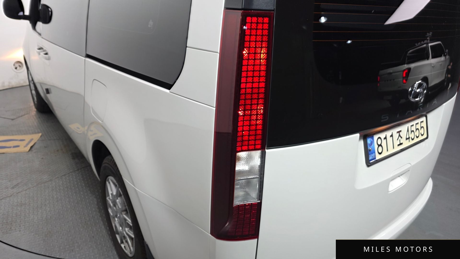 Hyundai Staria 2022 — миниатюра 9