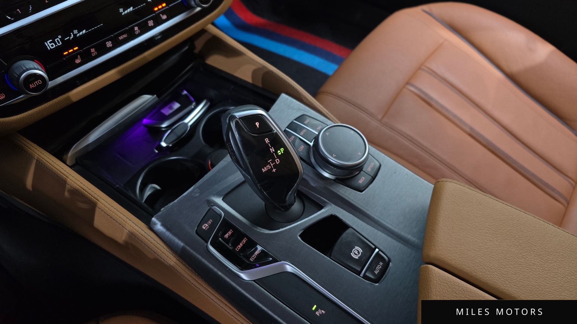 BMW 5 Series (G30) 2020 — миниатюра 9