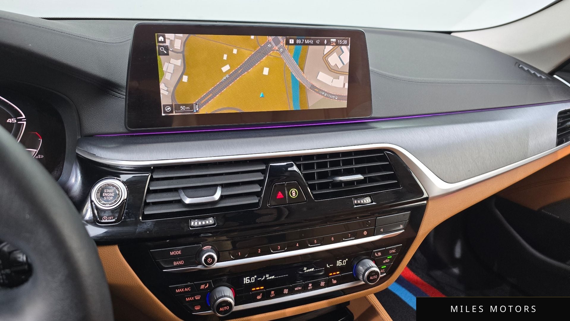 BMW 5 Series (G30) 2020 — миниатюра 12