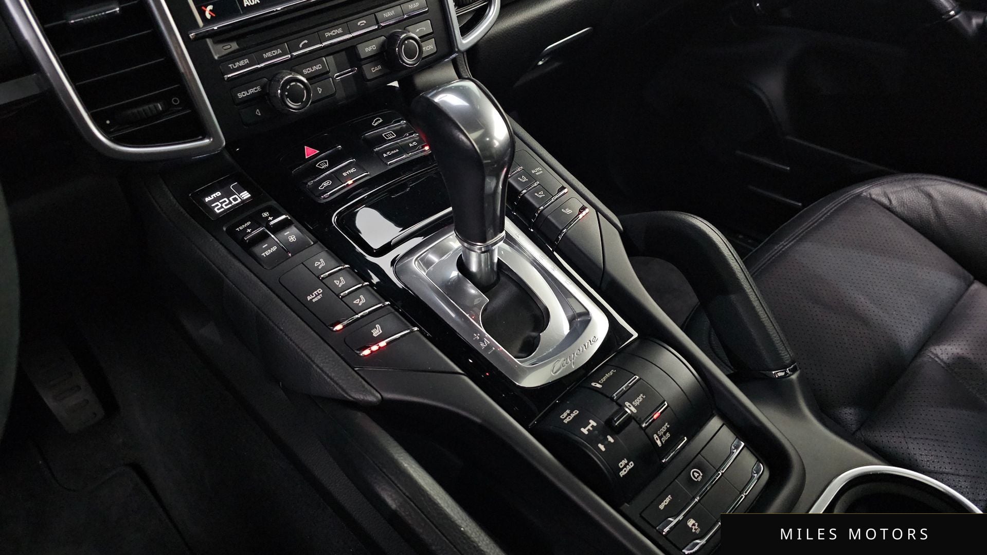 Porsche Cayenne 2016 — миниатюра 9