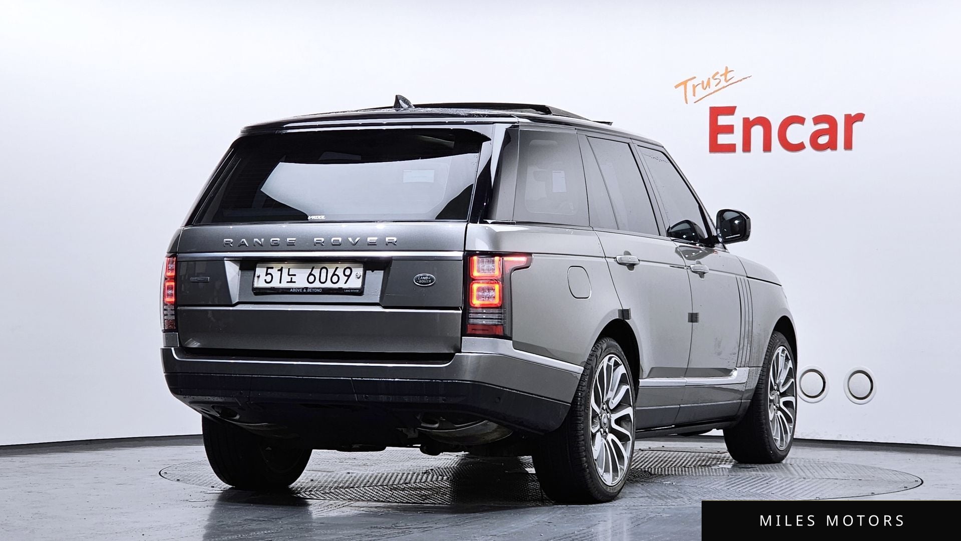 Land Rover Range Rover 2017 — миниатюра 2