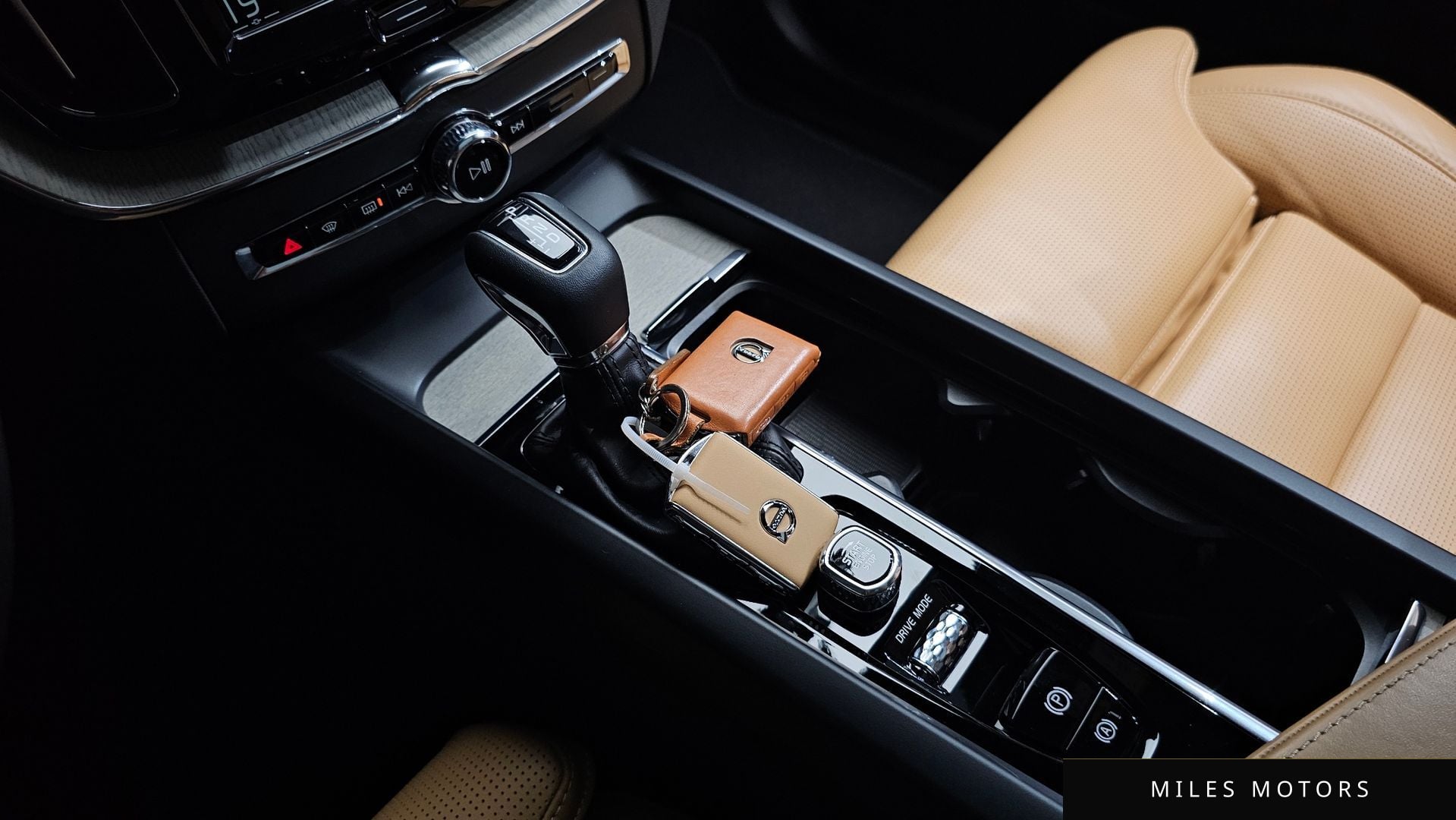 Volvo XC60 2020 — миниатюра 11