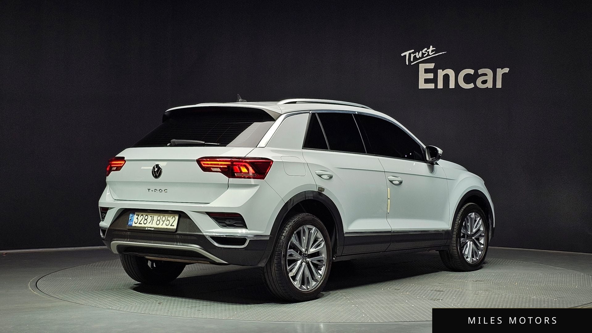 Volkswagen T-Roc 2021 — миниатюра 2