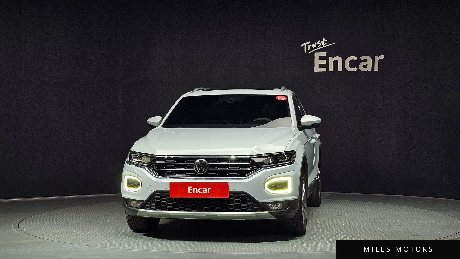 Volkswagen T-Roc 2021 — миниатюра 3