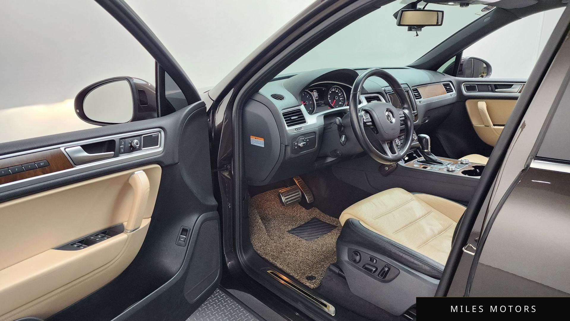 Volkswagen Touareg 2016 — миниатюра 10