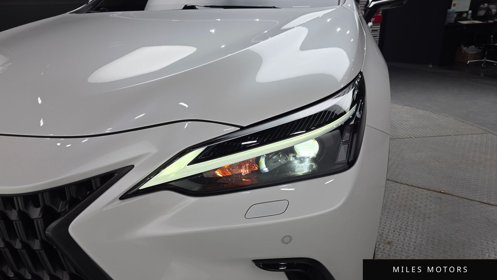 Лексус NX450h+ 2024 — миниатюра 8