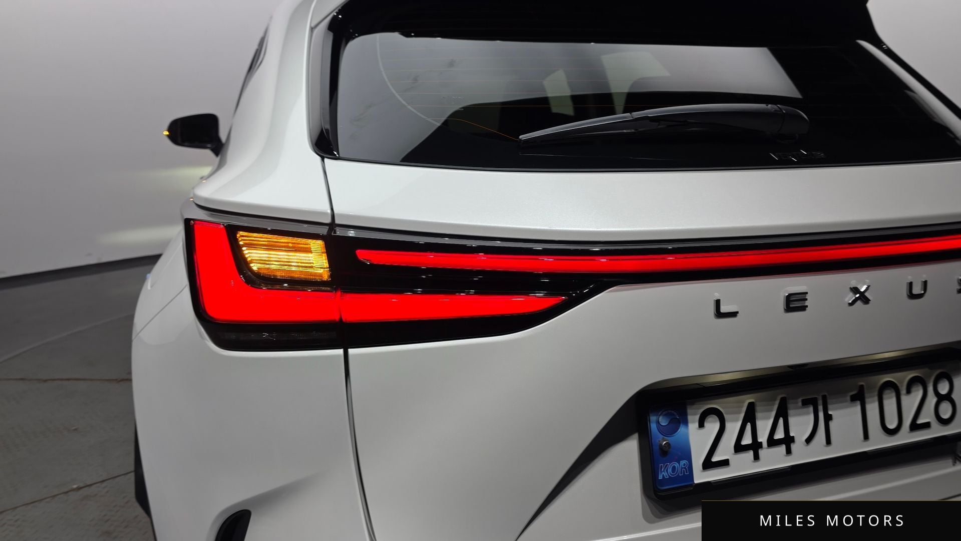 Лексус NX450h+ 2024 — миниатюра 9