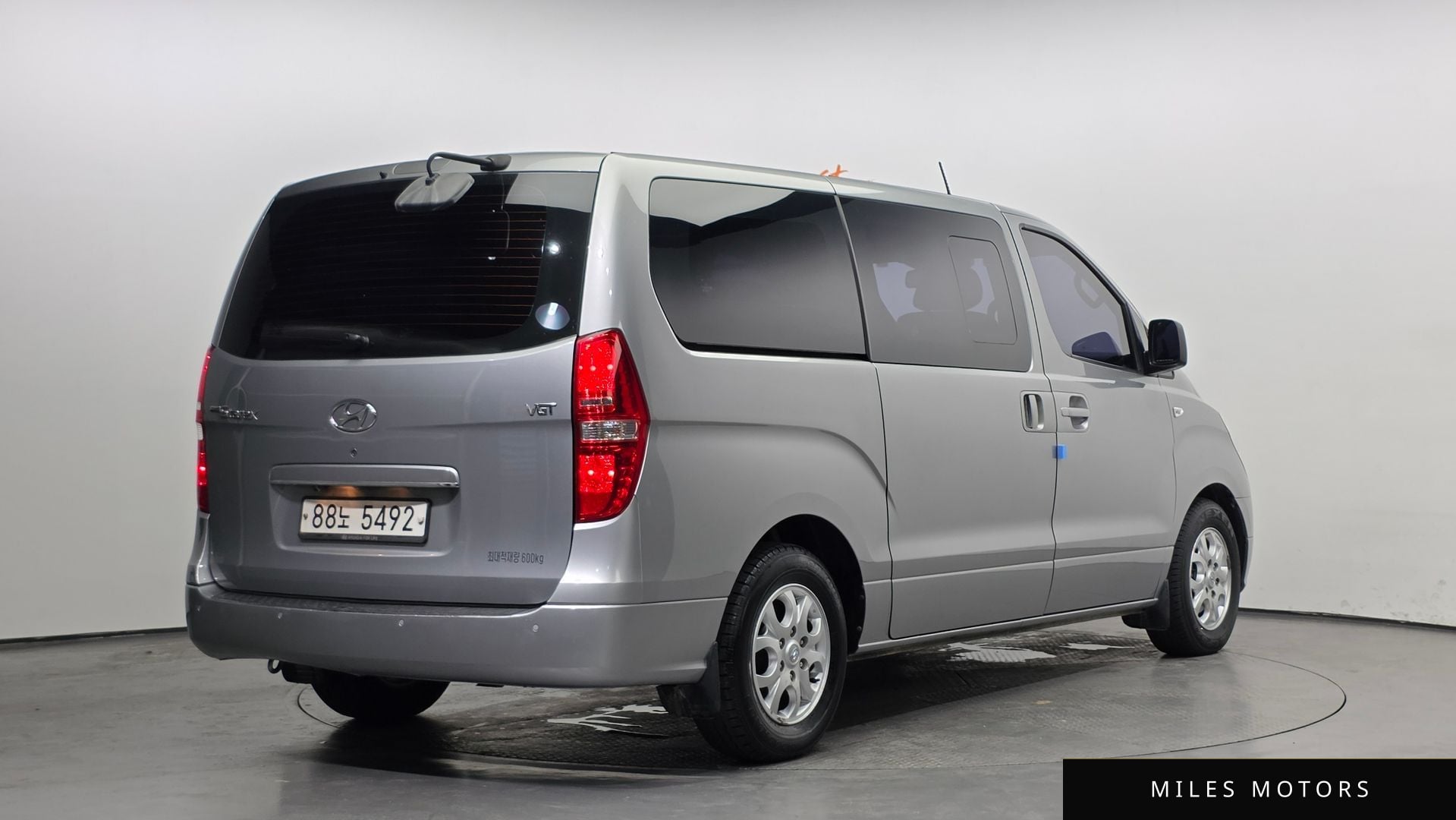 Hyundai Starex 2014 — миниатюра 2