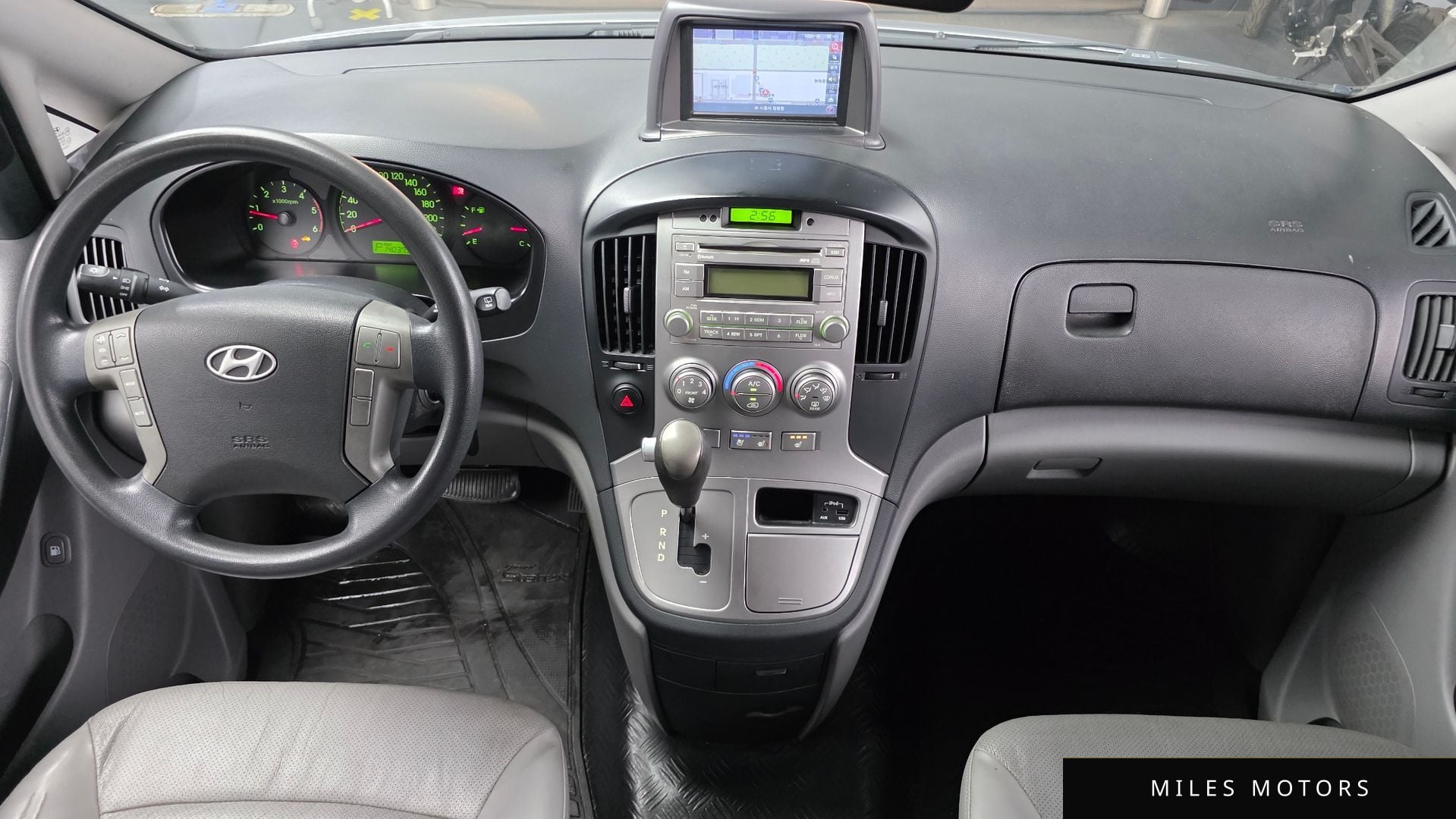 Hyundai Starex 2014 — миниатюра 10