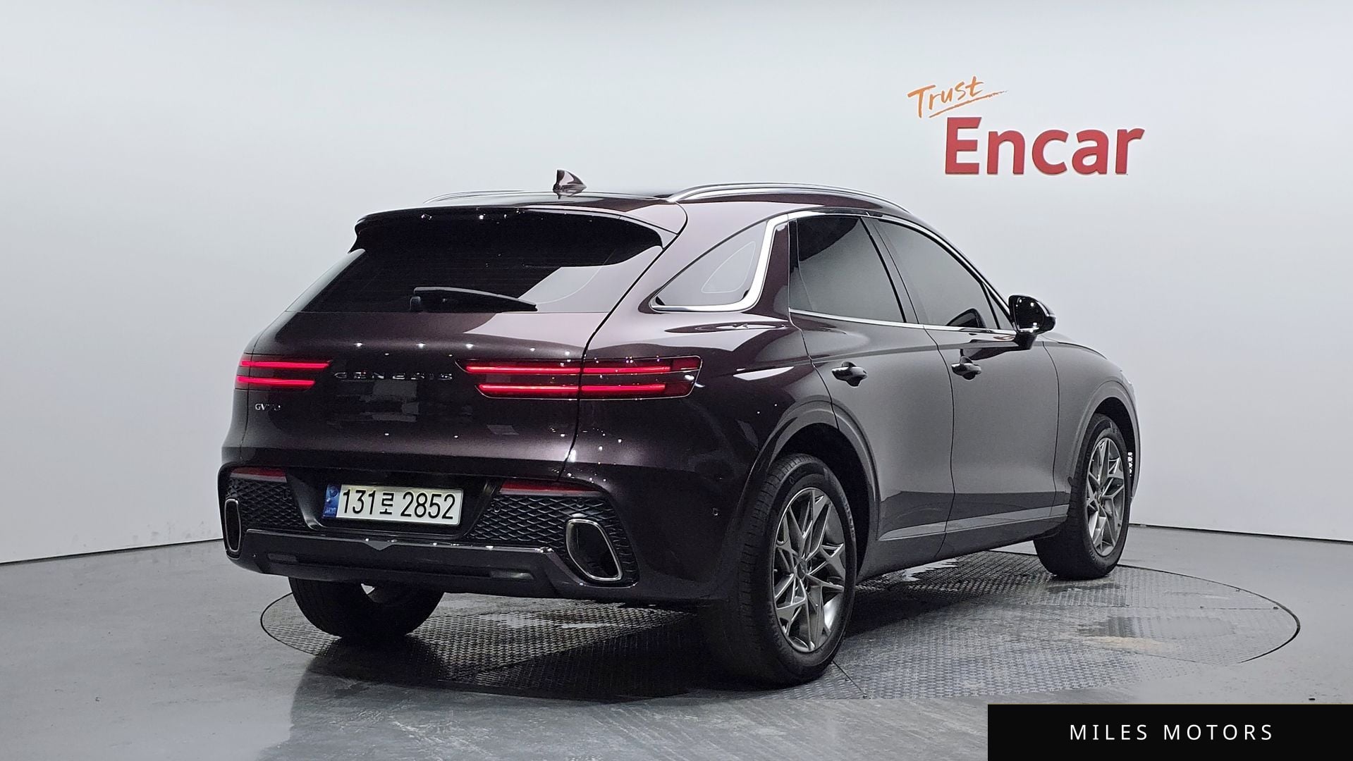 Genesis GV70 2022 — фото 1 из 12