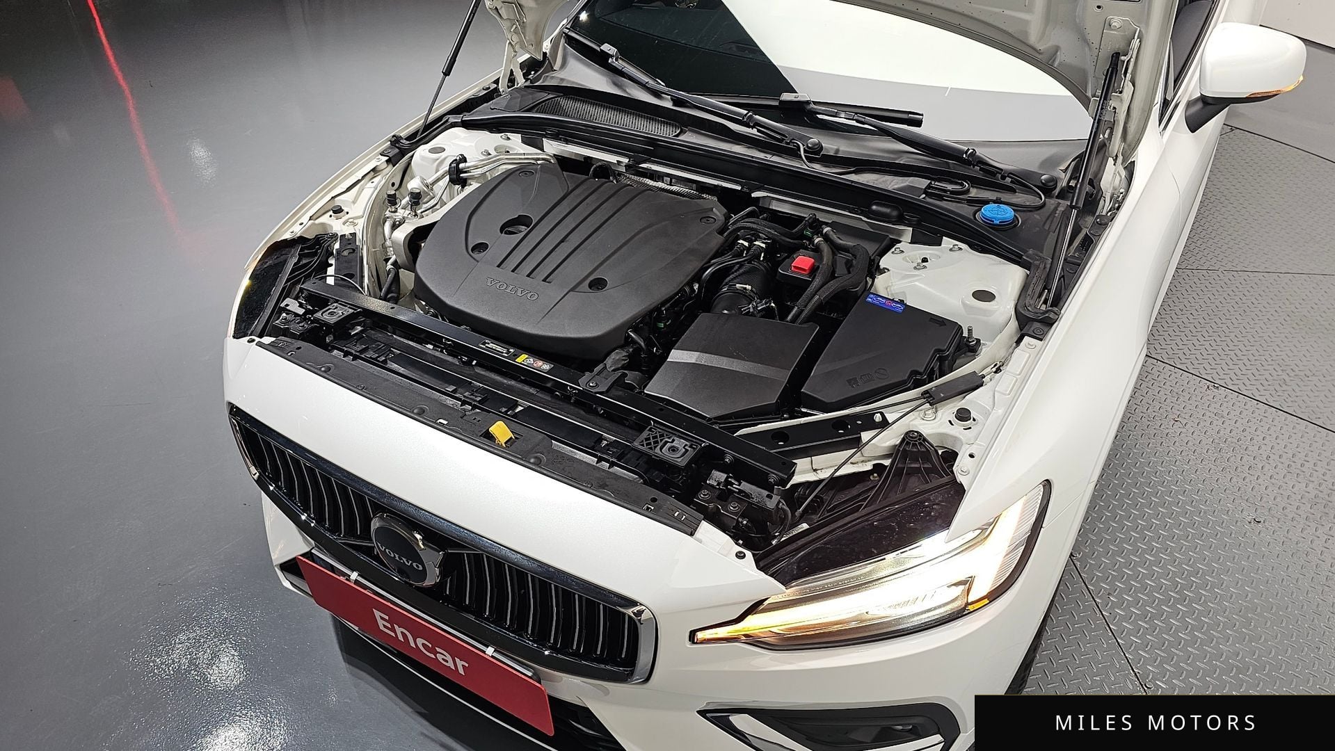 Volvo S60 2023 — миниатюра 6