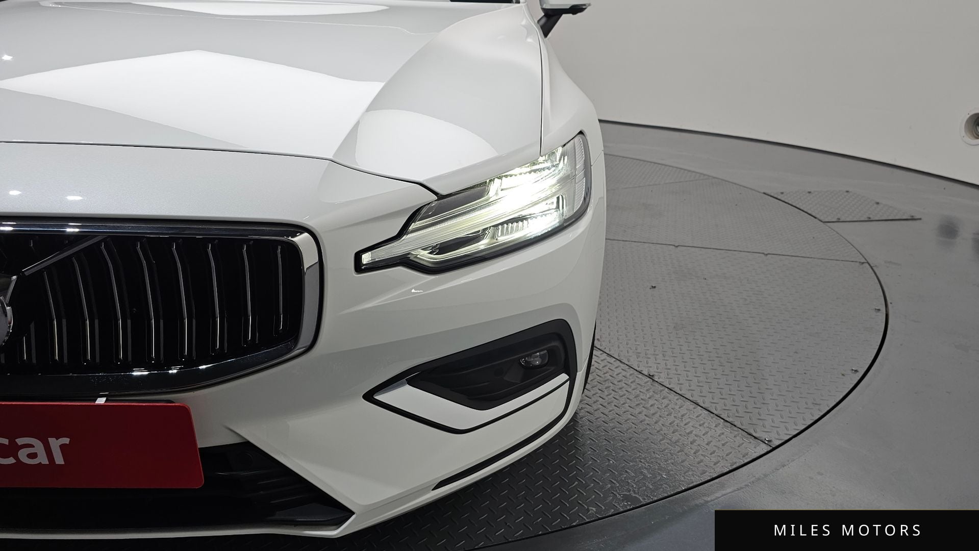 Volvo S60 2023 — миниатюра 8