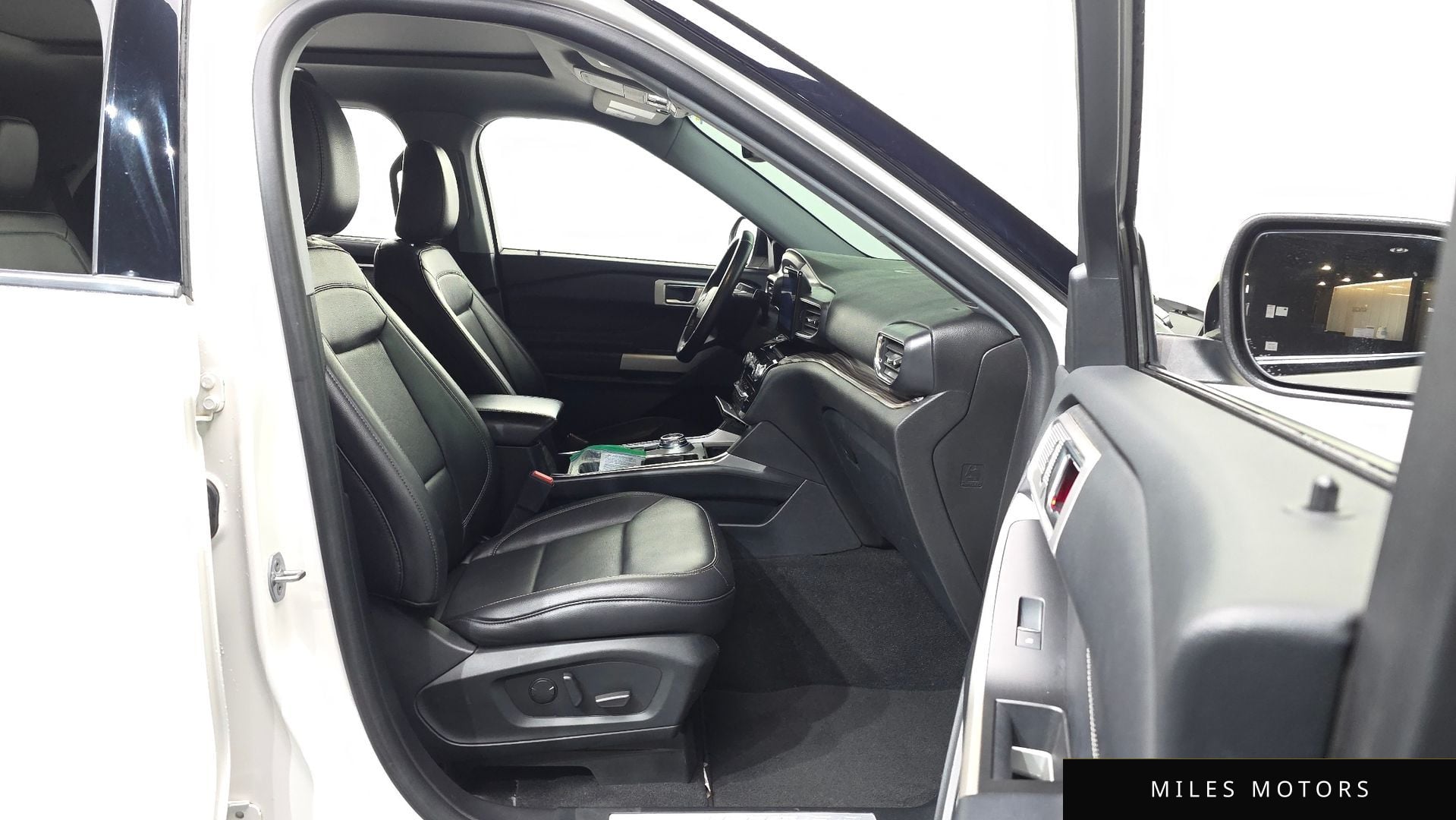 Ford Explorer 2021 — миниатюра 11