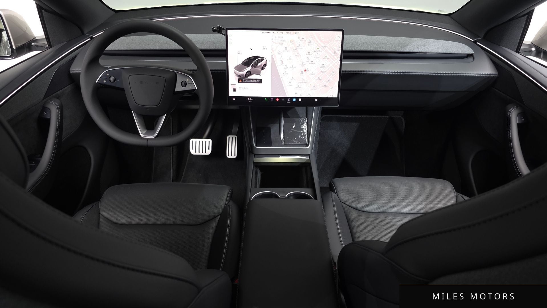 Tesla Model Y 2026 — миниатюра 9