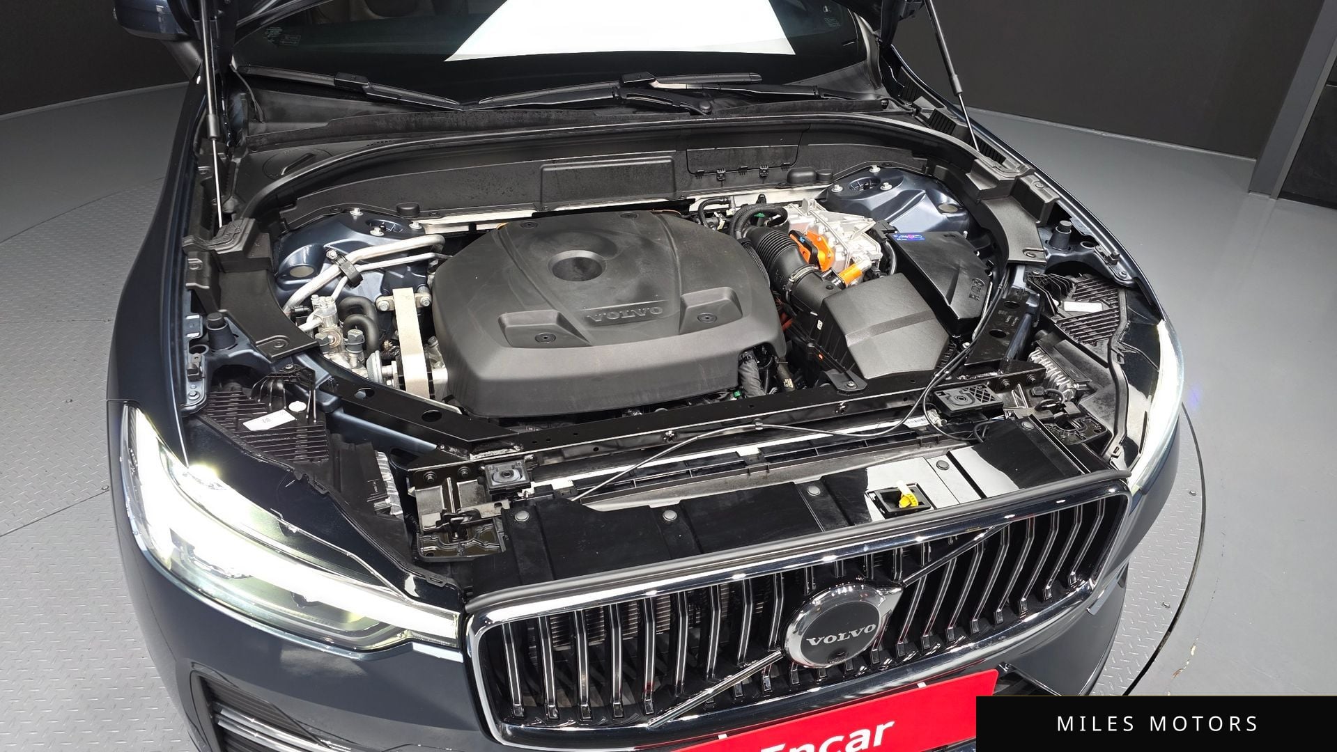 Volvo XC60 2022 — миниатюра 6