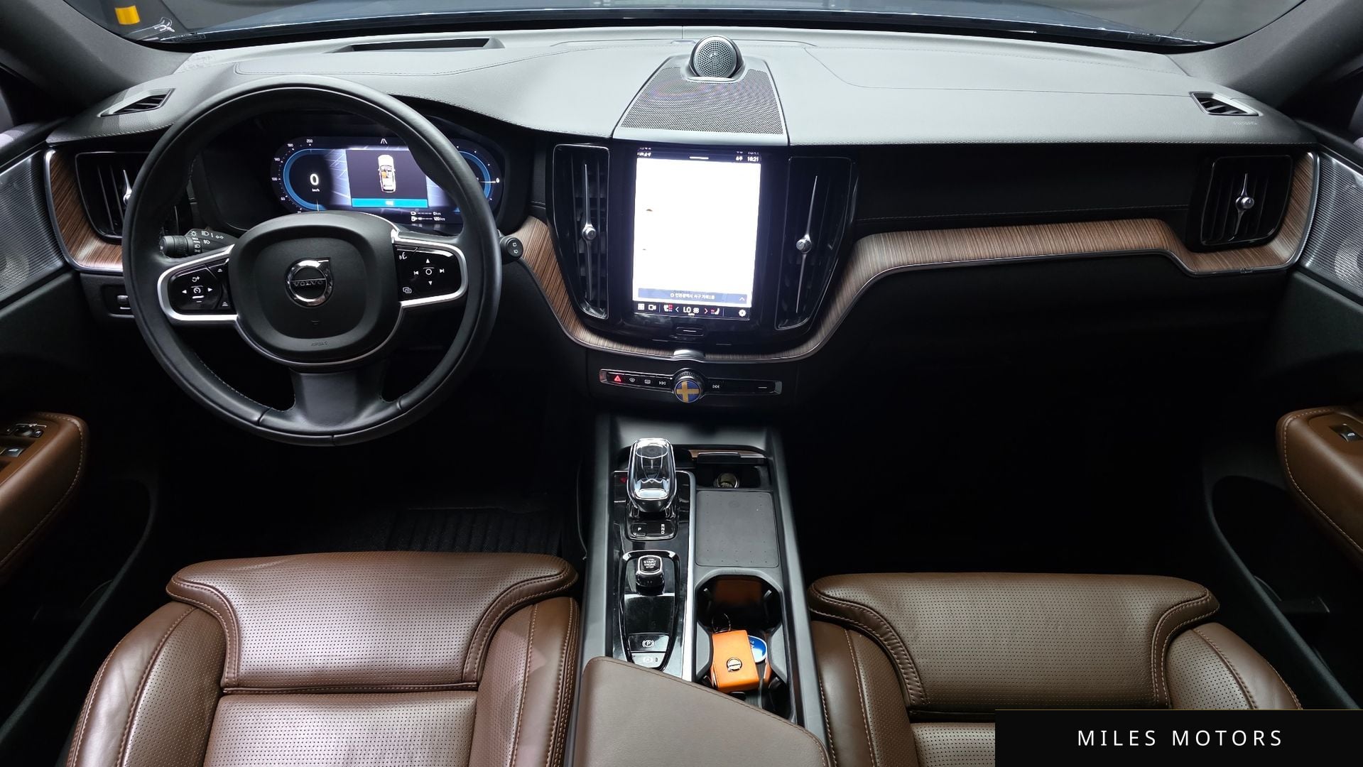 Volvo XC60 2022 — миниатюра 7