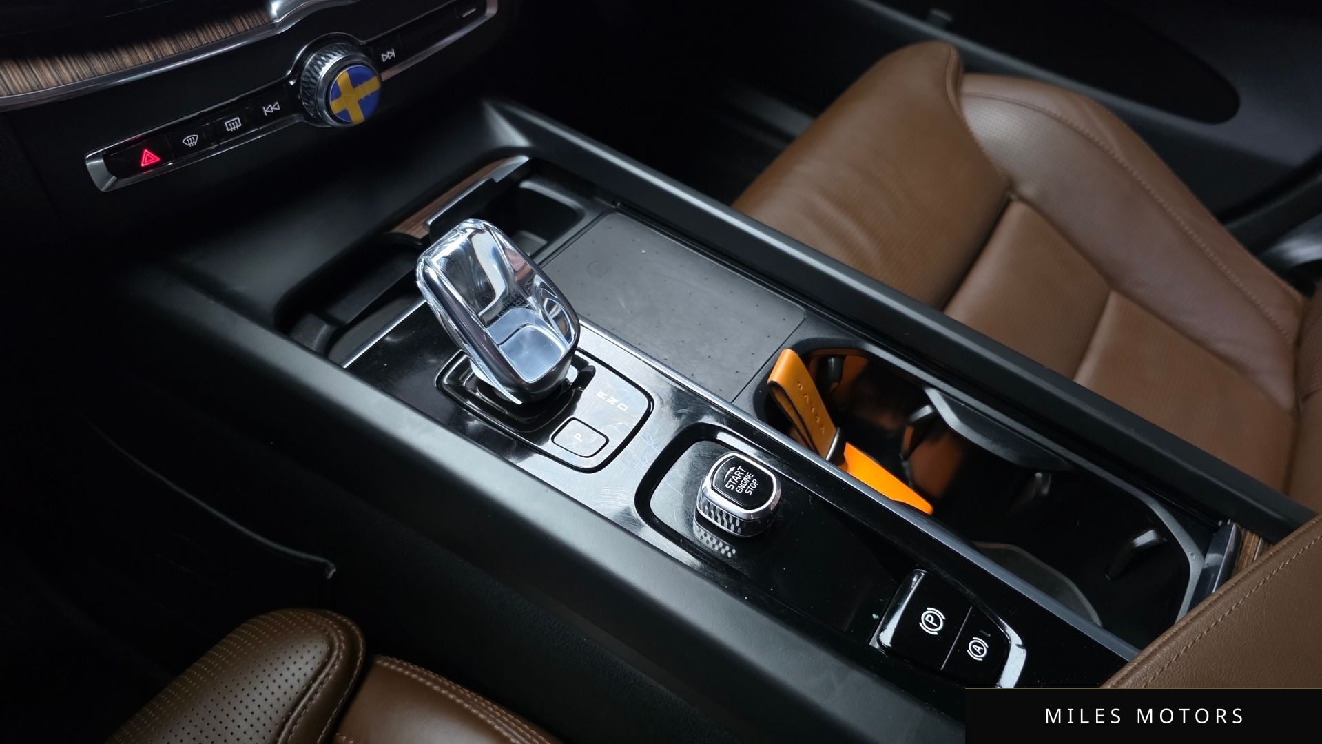 Volvo XC60 2022 — миниатюра 9