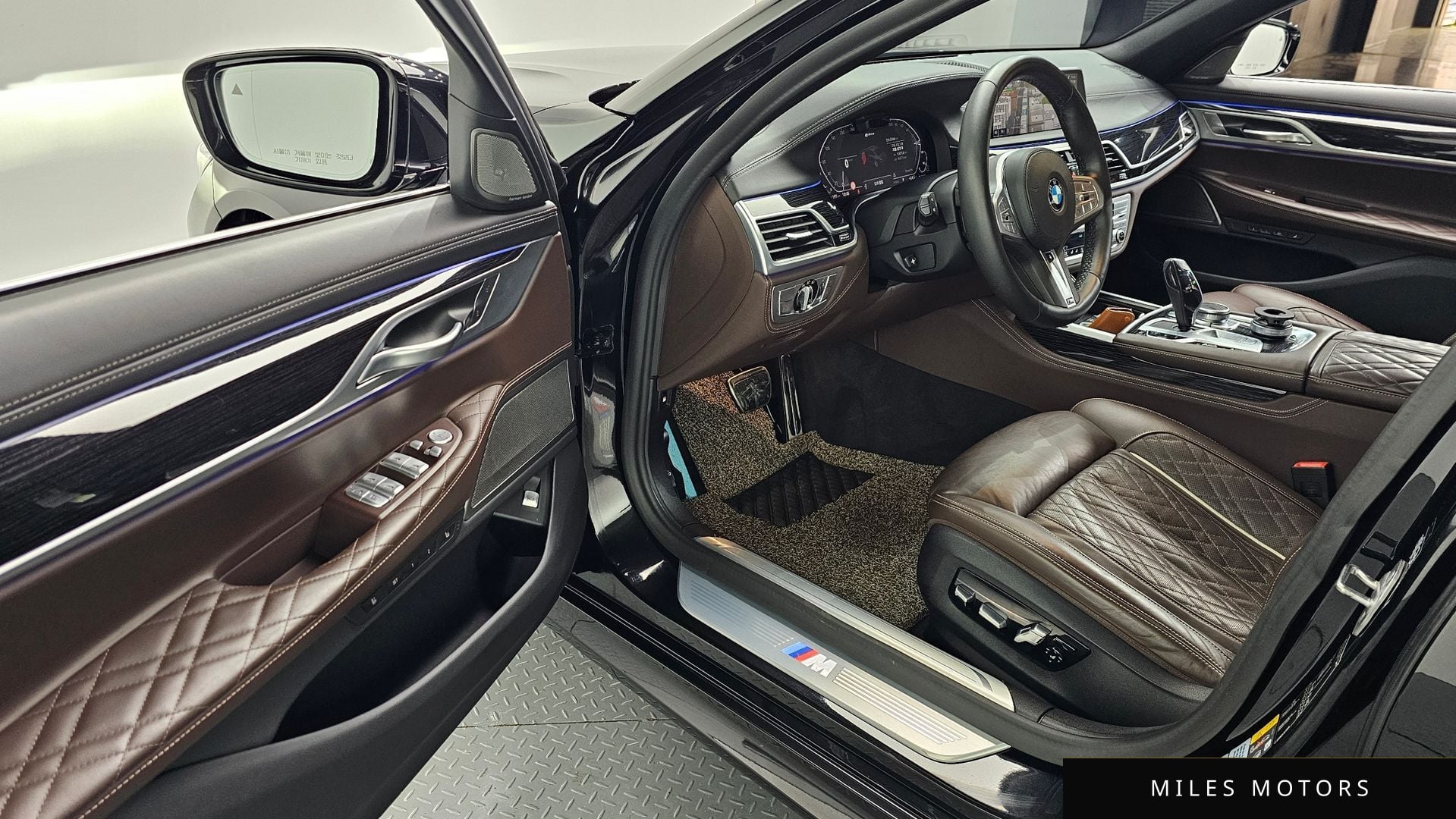 BMW 7 Series (G11) 2020 — миниатюра 10