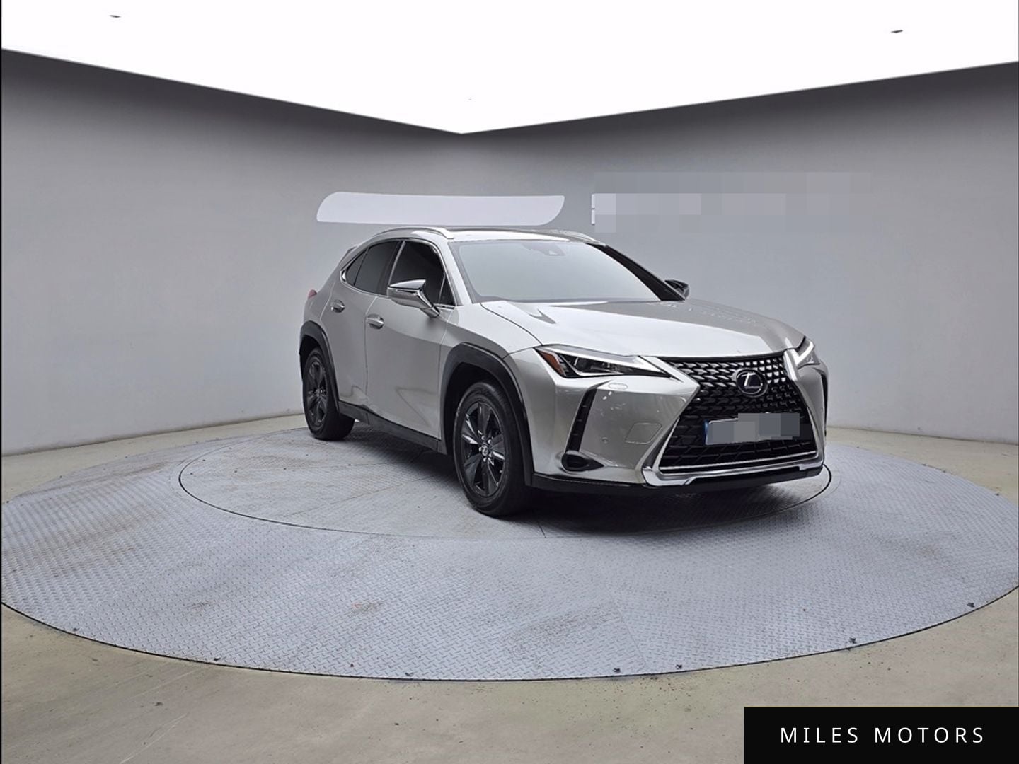 Лексус UX250h 2020 — миниатюра 3