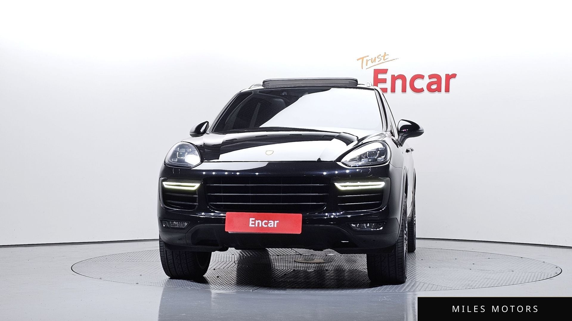 Porsche Cayenne 2015 — миниатюра 3