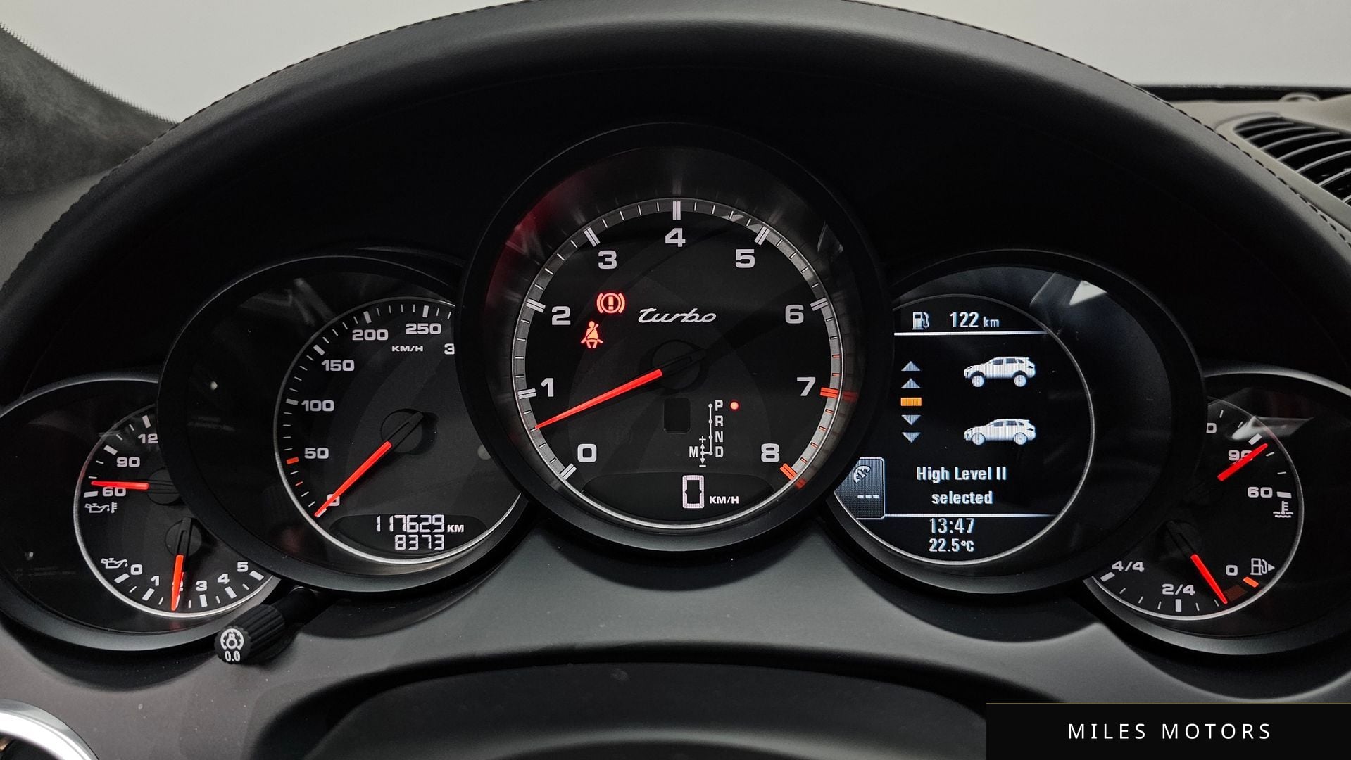 Porsche Cayenne 2015 — миниатюра 8